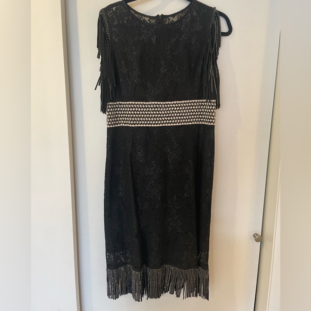 Black Queenia formal dress with lace and fringe - size XL